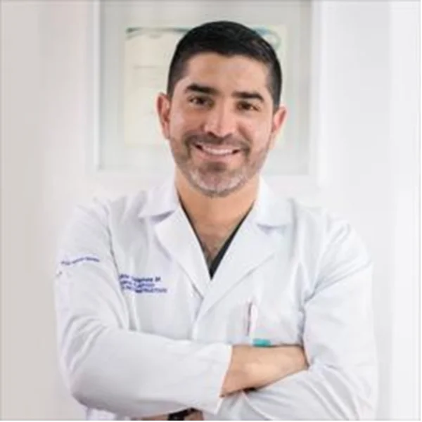 Dr. Pablo Salamea Molina